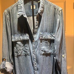 Women's Levi's Doreen shirt